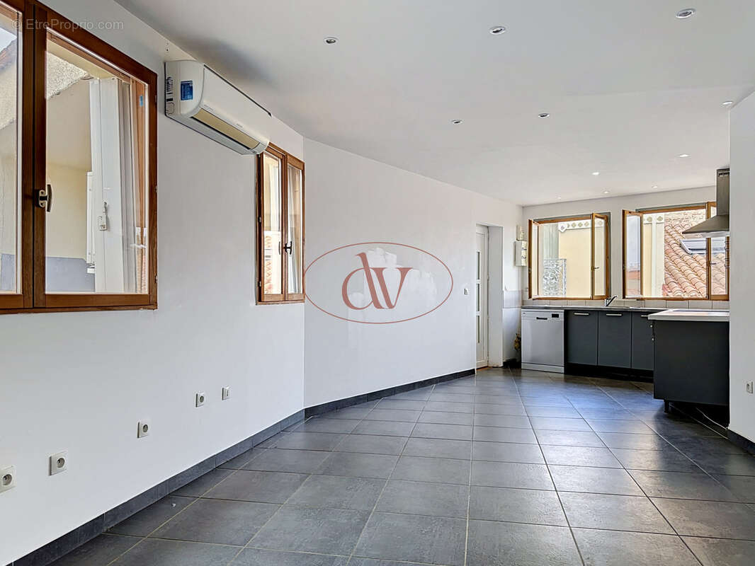 Appartement à LATOUR-BAS-ELNE