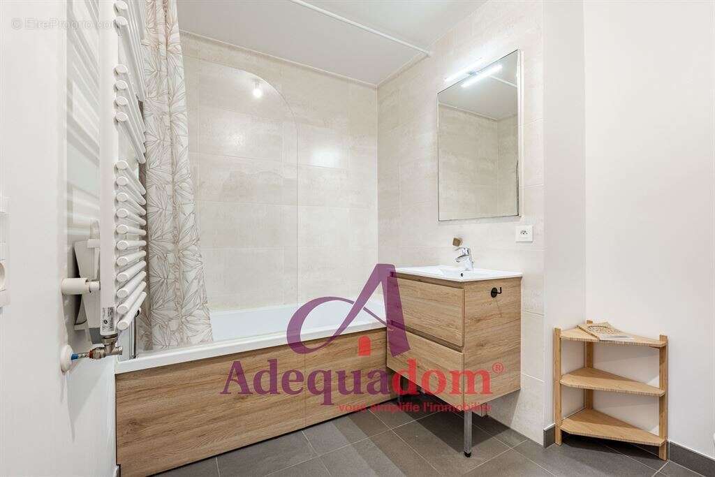 Appartement à BOIS-COLOMBES