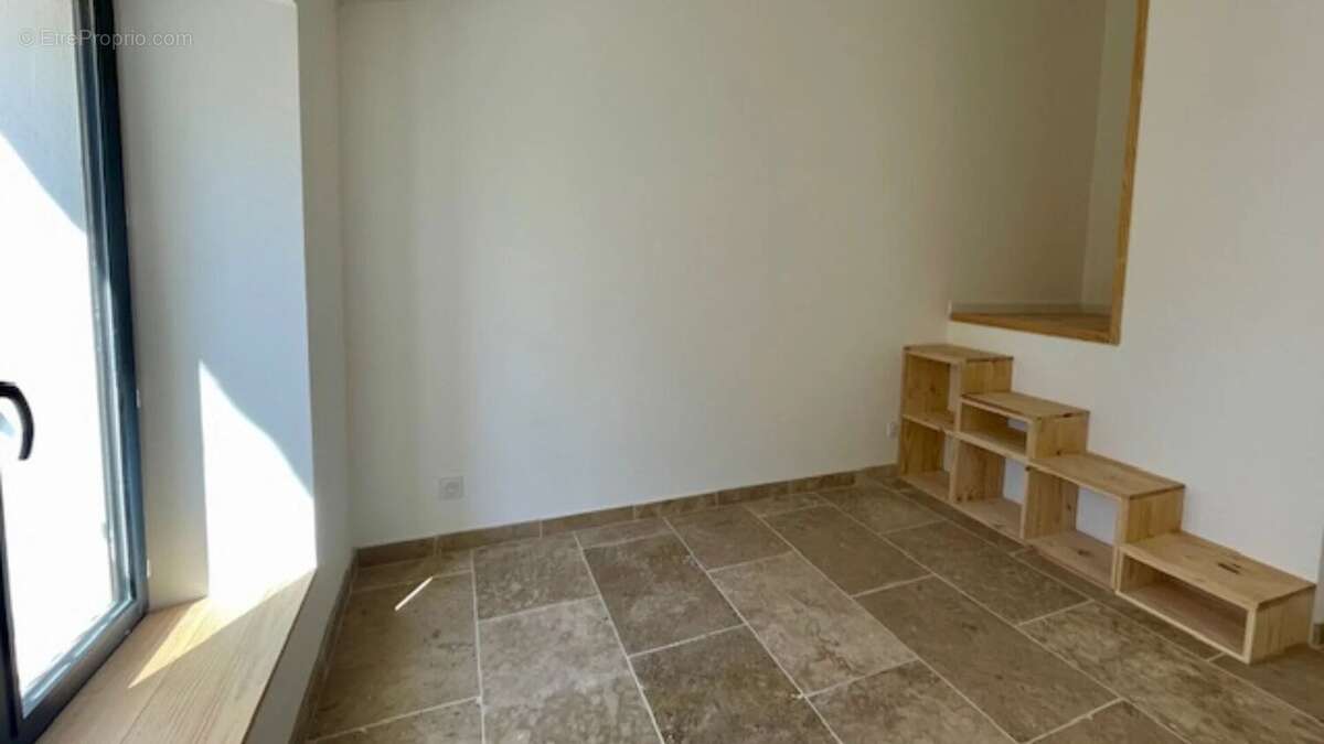 Maison à CHATEAURENARD