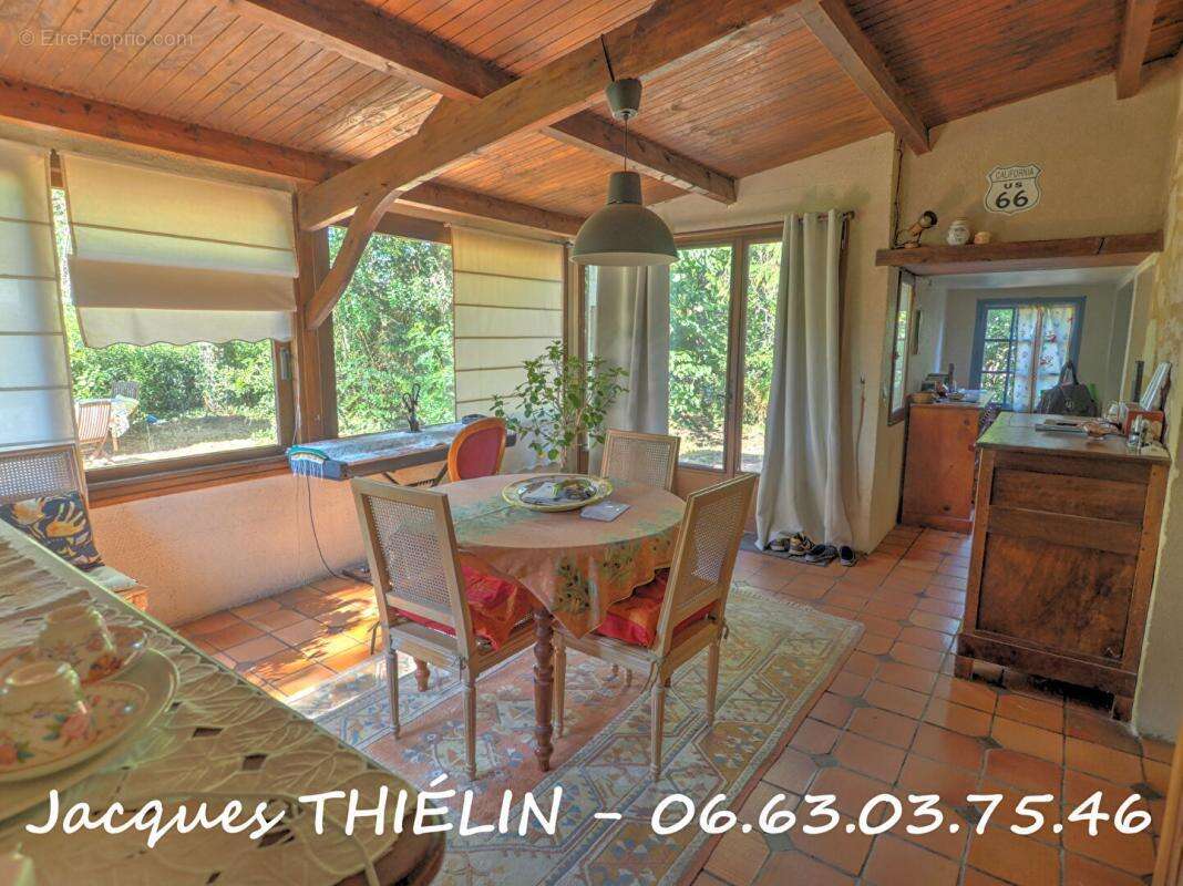 Propriété de charme en tuffeau, idéale maison familiale ou projet touristique - photo 4