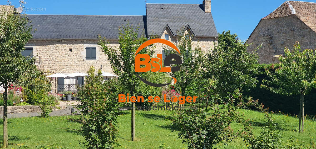 Maison à LA FAGE-SAINT-JULIEN