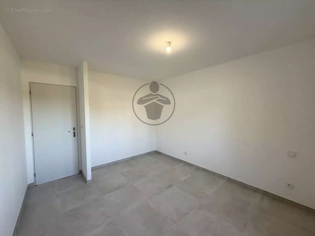 Maison à SAINT-BAUZILLE-DE-PUTOIS