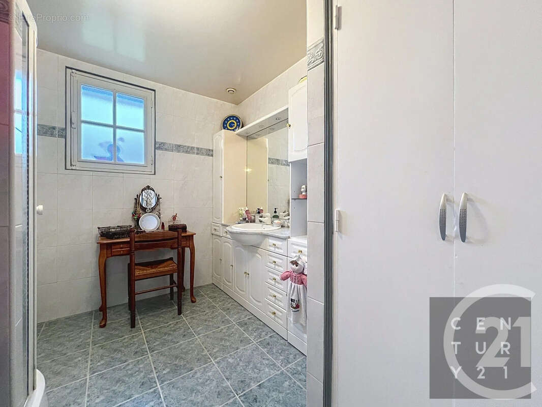 Maison à CRENEY-PRES-TROYES