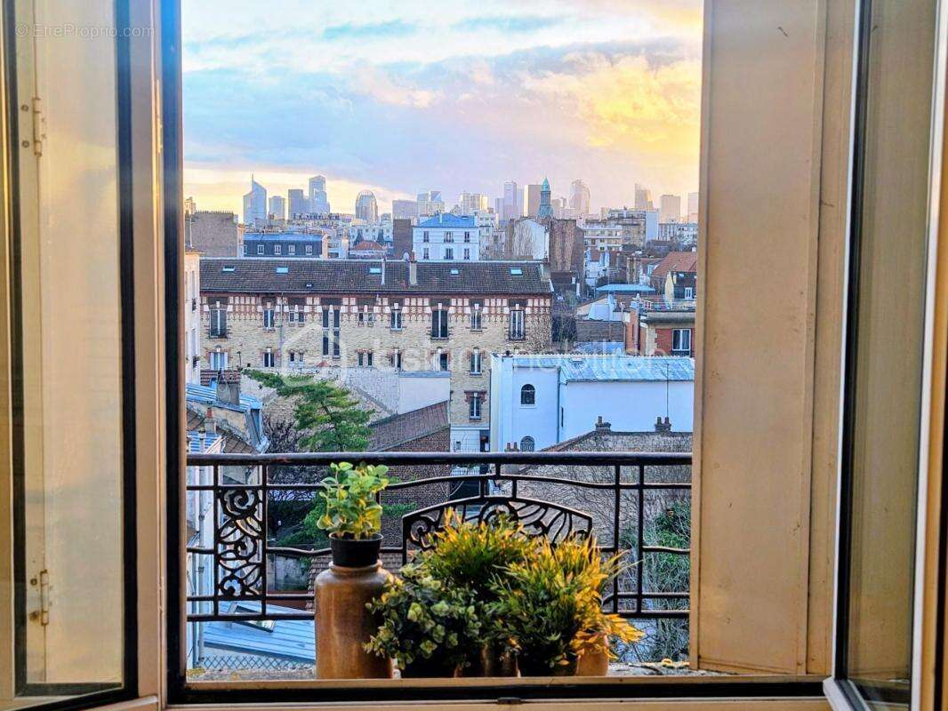 Appartement à BOIS-COLOMBES