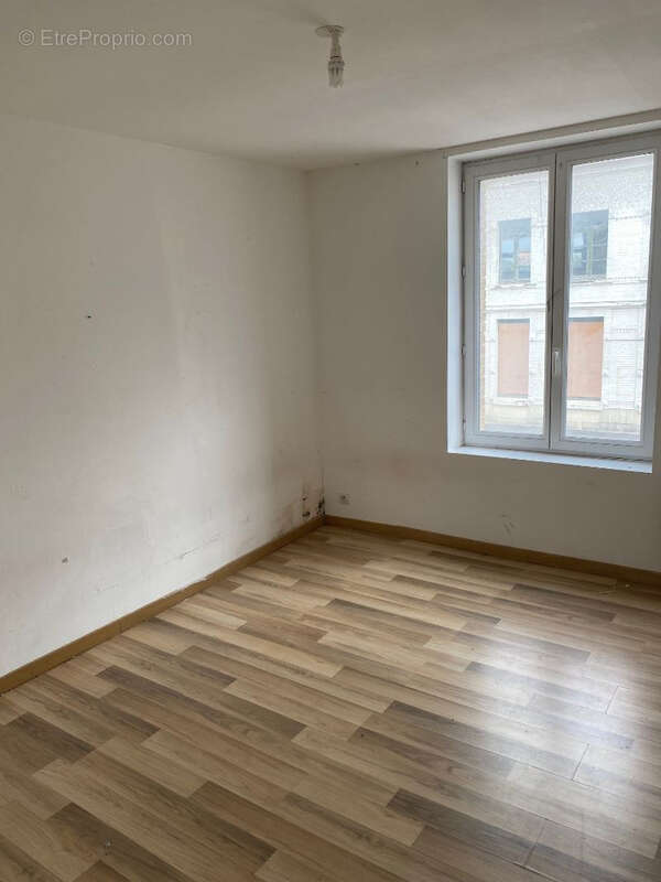 Appartement à ARQUES