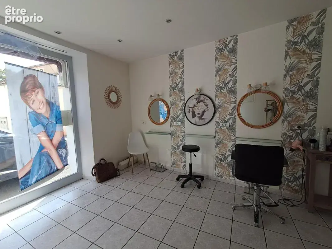 Ensemble immobilier avec commerce et habitation - photo 2