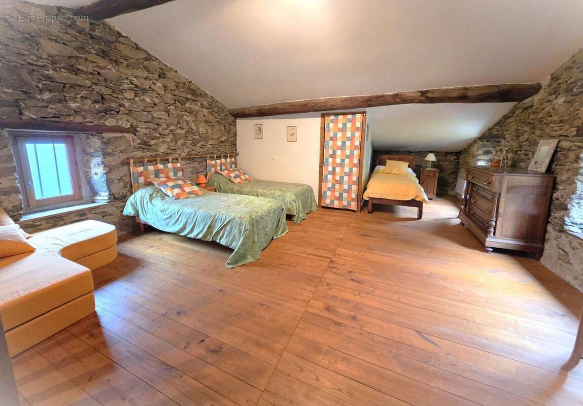 Maison 146 m² à Serres-Sur-Arget  - photo 6