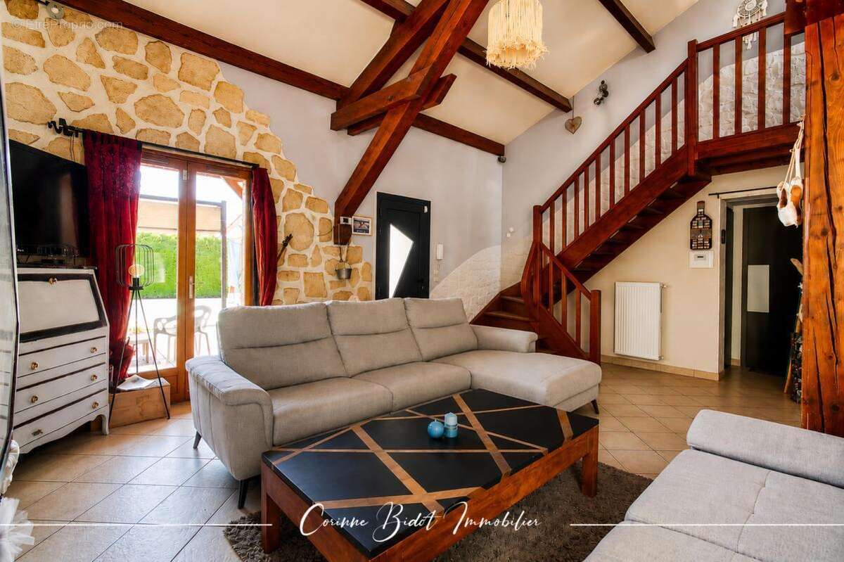 Maison à MIONS