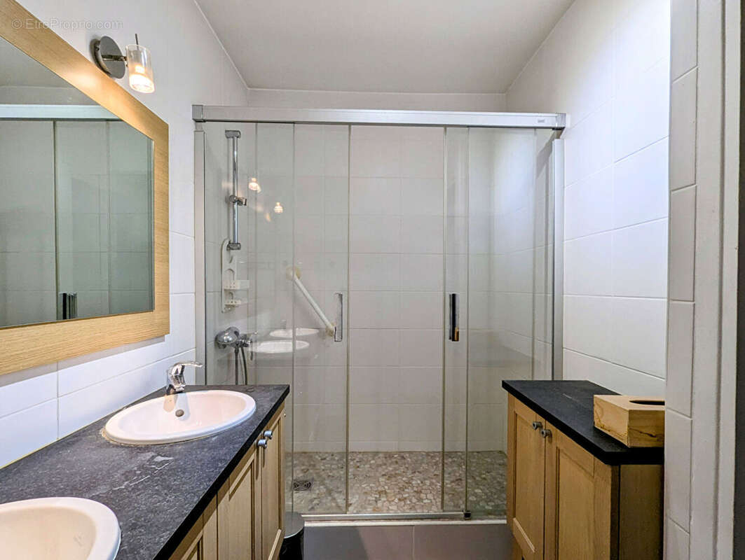 Appartement à CHAVILLE