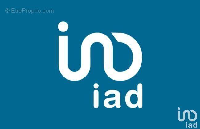 Photo 1 - Commerce à MORET-SUR-LOING