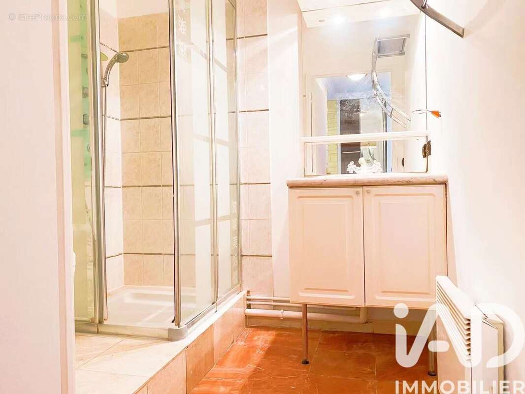 Photo 7 - Appartement à LE KREMLIN-BICETRE