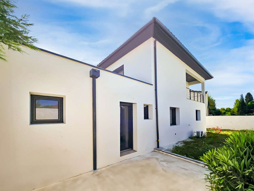 Maison à SAINT-MAURICE-L'EXIL