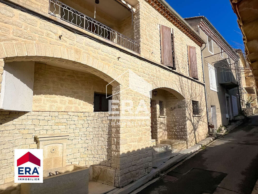 Maison à CRILLON-LE-BRAVE