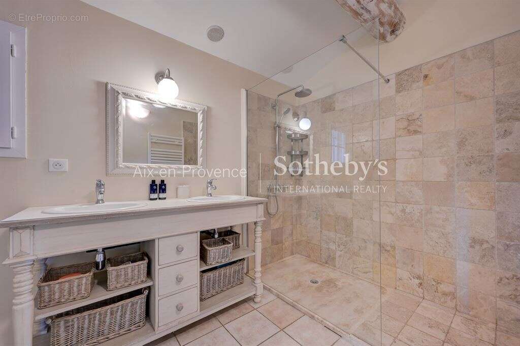 Maison à AIX-EN-PROVENCE