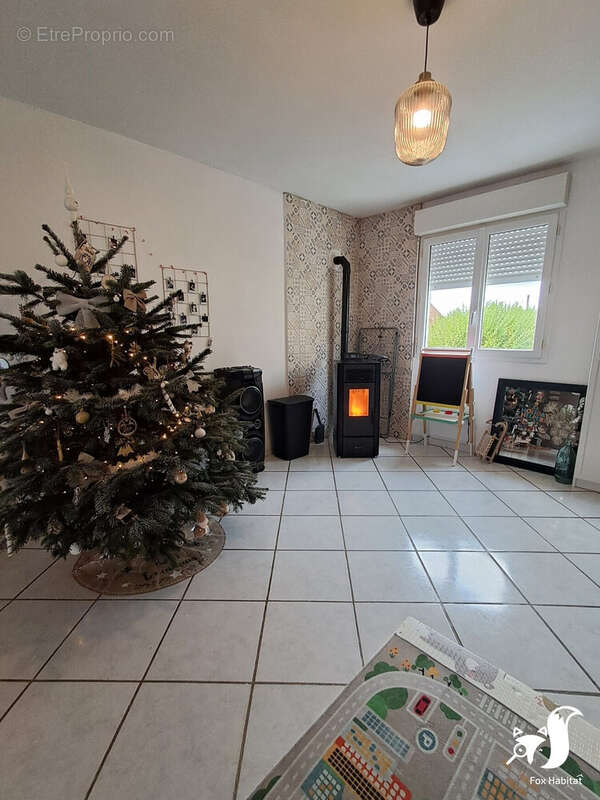 Maison à HARGICOURT