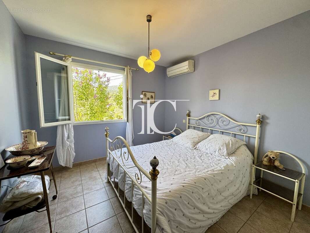 Maison à LES VANS