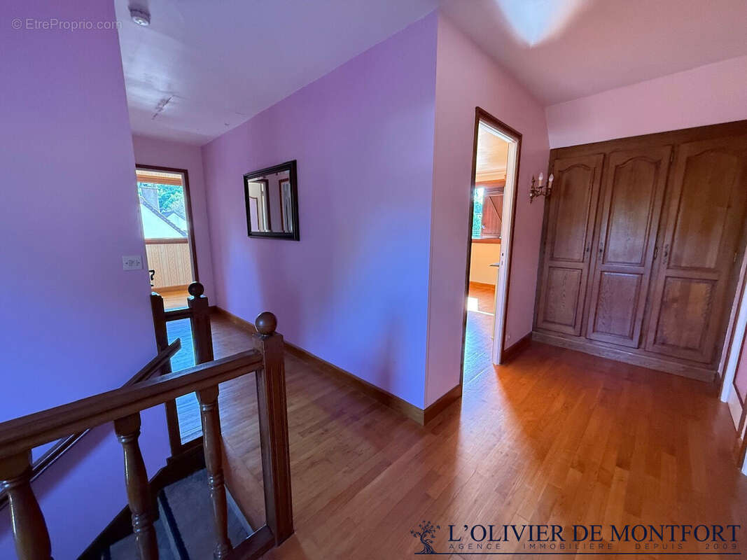 Maison individuelle de 8 pièce(s) 195 m2 - photo 9