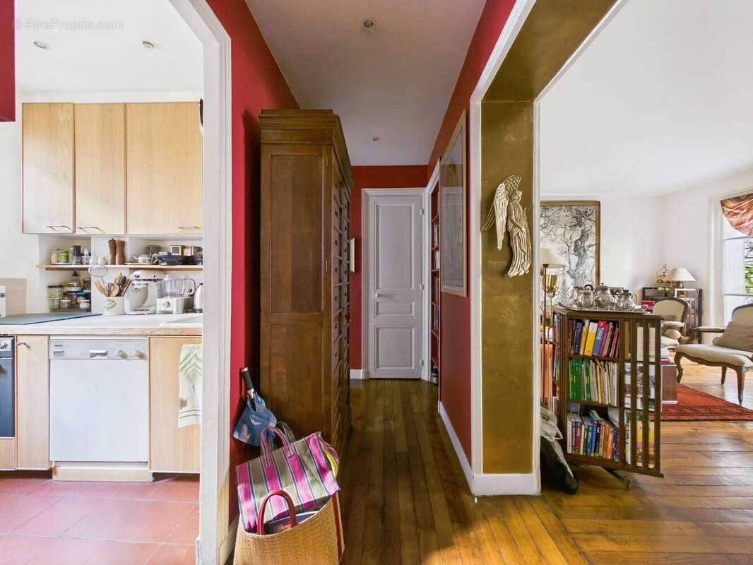 Appartement à PARIS-9E