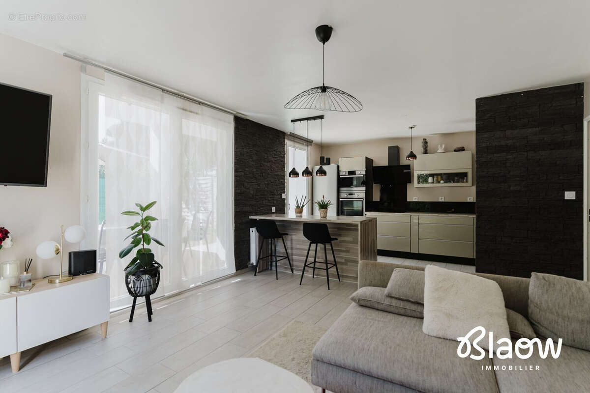 Appartement à SAINT-PRIEST