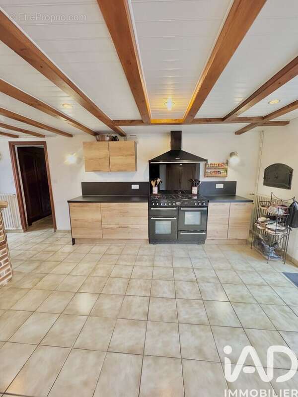 Maison 213 m² à Bagneux  - photo 5