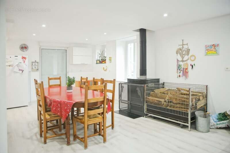 Maison à BOIS-D&#039;AMONT