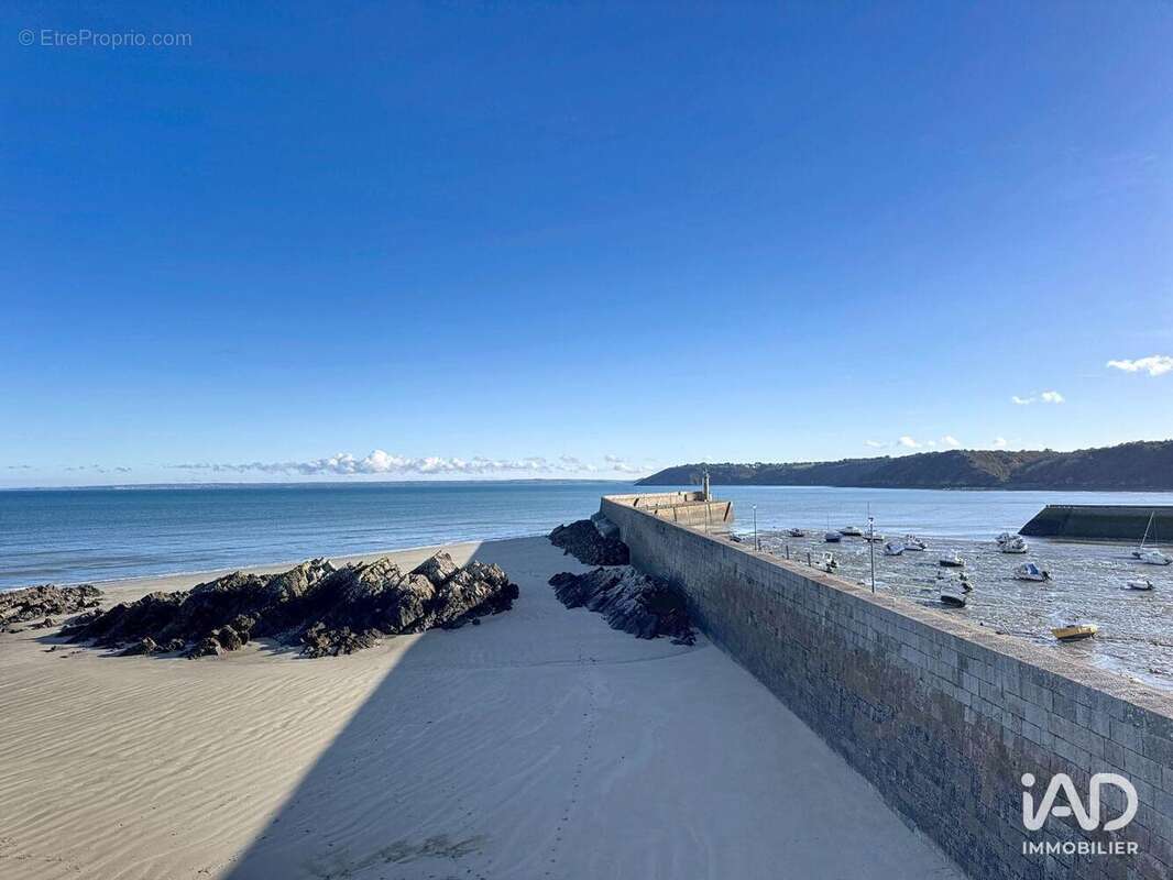 Photo 6 - Commerce à ETABLES-SUR-MER