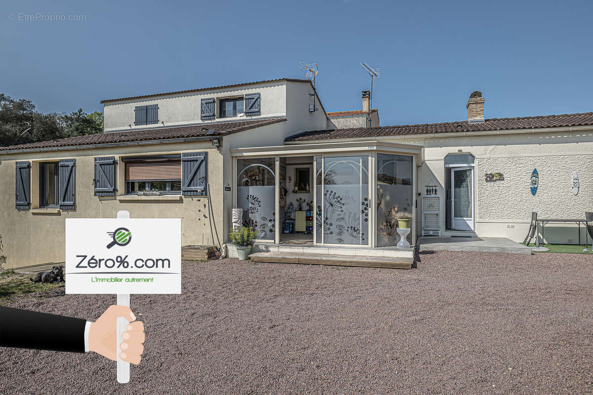 Maison à LONGEVILLE-SUR-MER