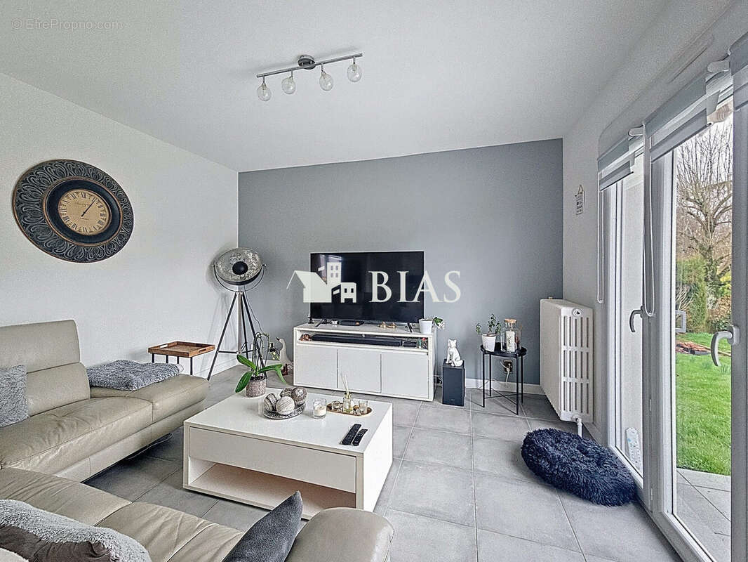 Maison à LE NEUBOURG