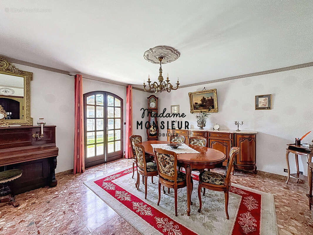Maison à BOURGOIN-JALLIEU