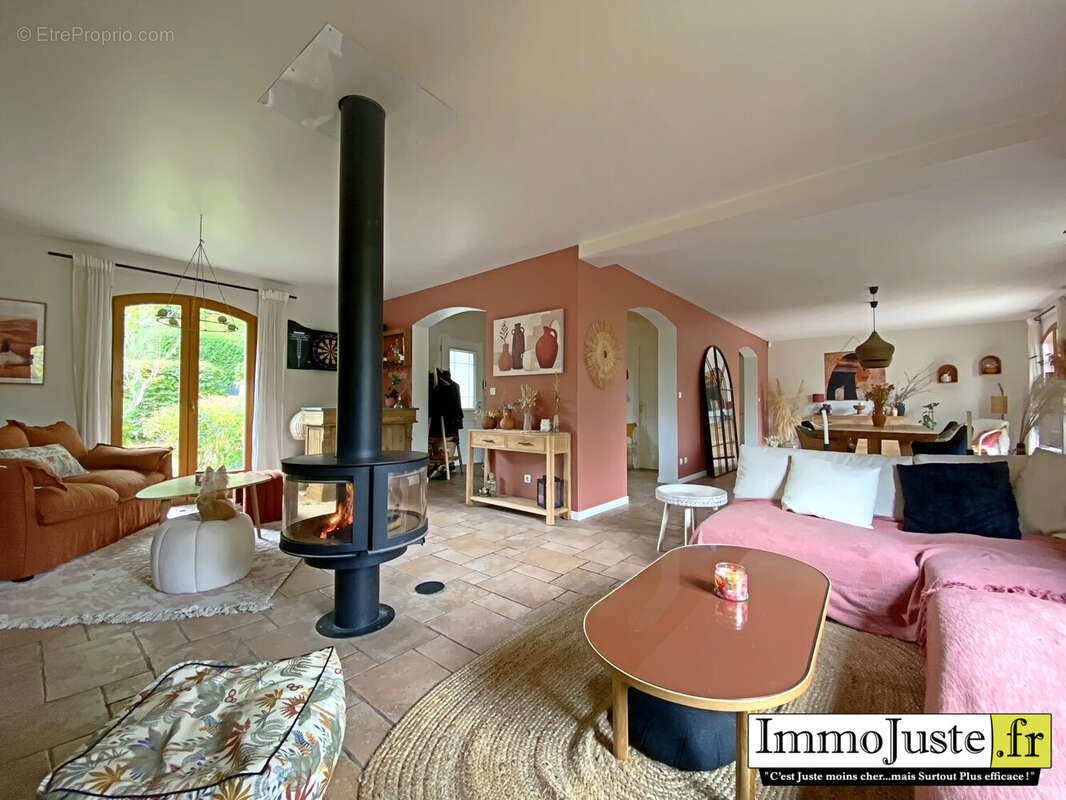 Maison à LEVIS-SAINT-NOM