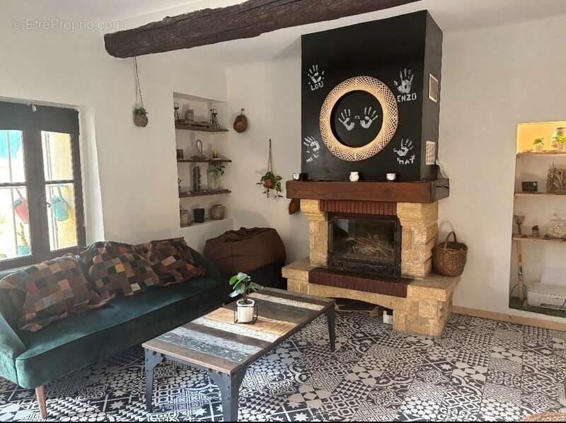 Maison à MALLEMORT
