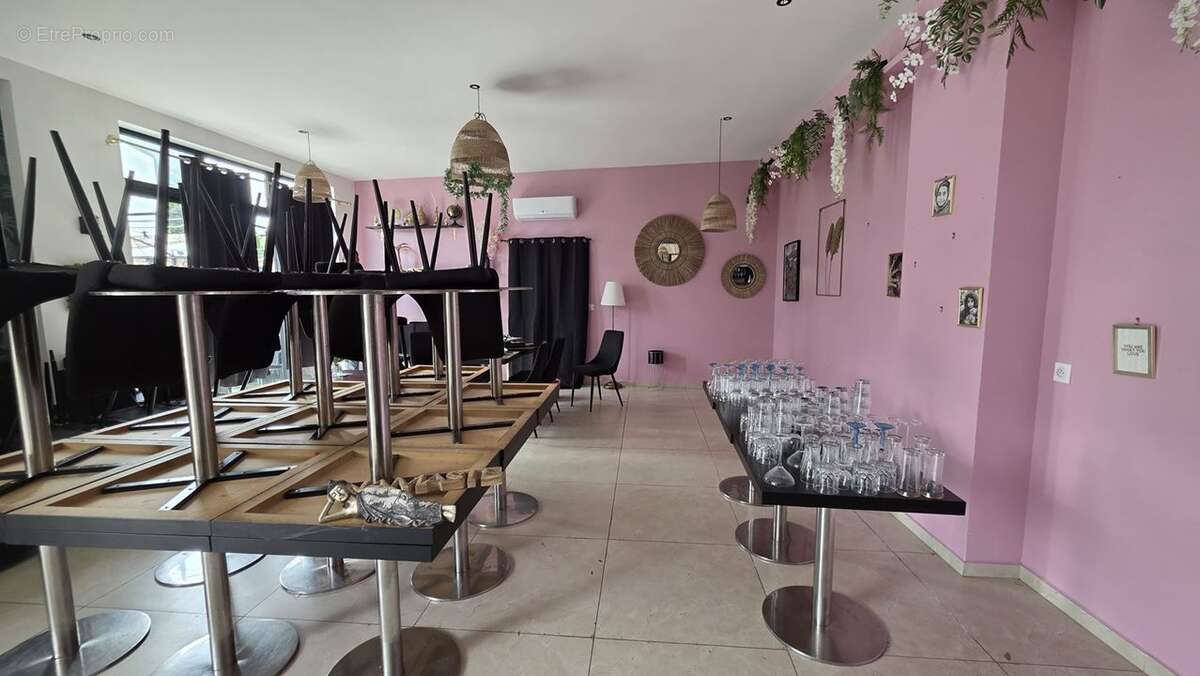 Commerce 120 m² à L'isle-Sur-La-Sorgue  - photo 3