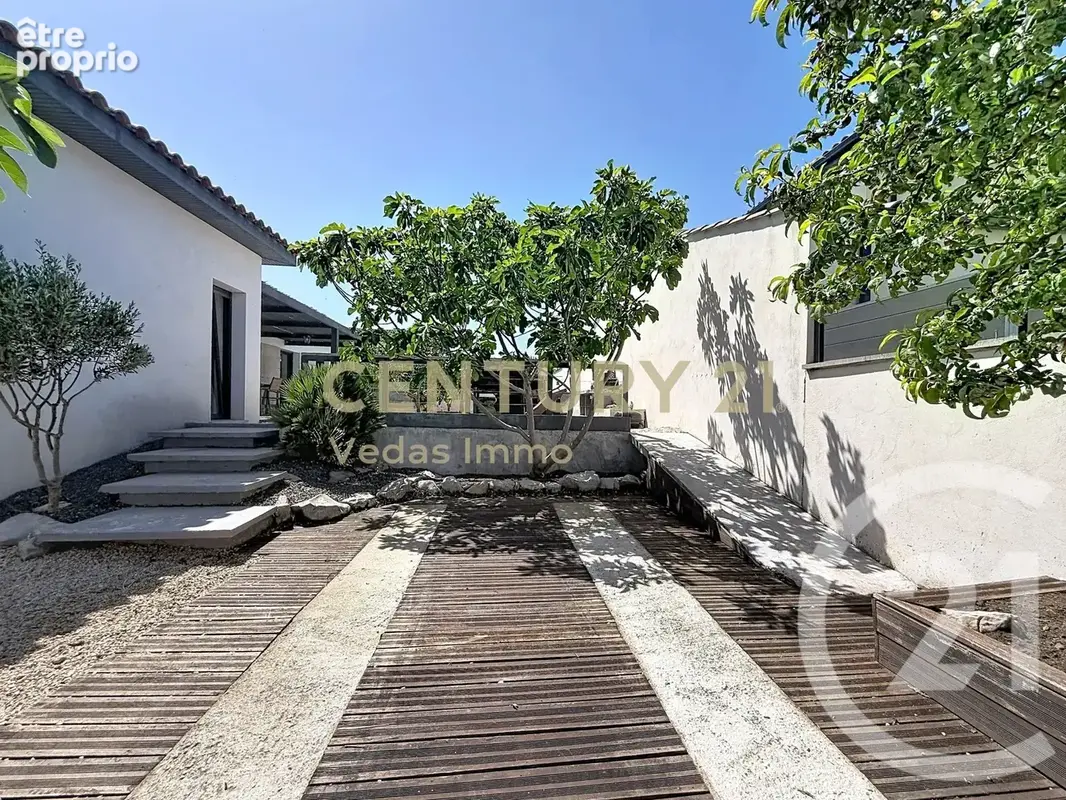 Maison 117 m² à Gigean  - photo 6