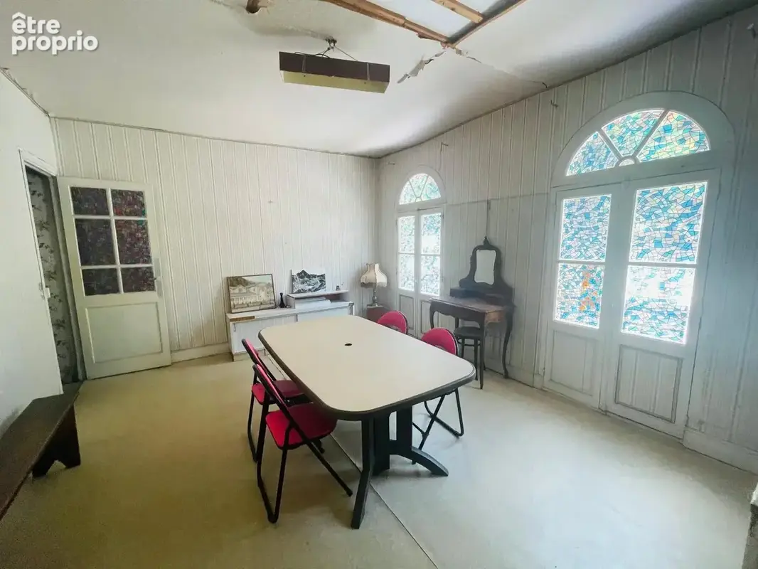 Plateau à rénover avec accès indépendant – Fort potentiel d'aménagement - photo 3