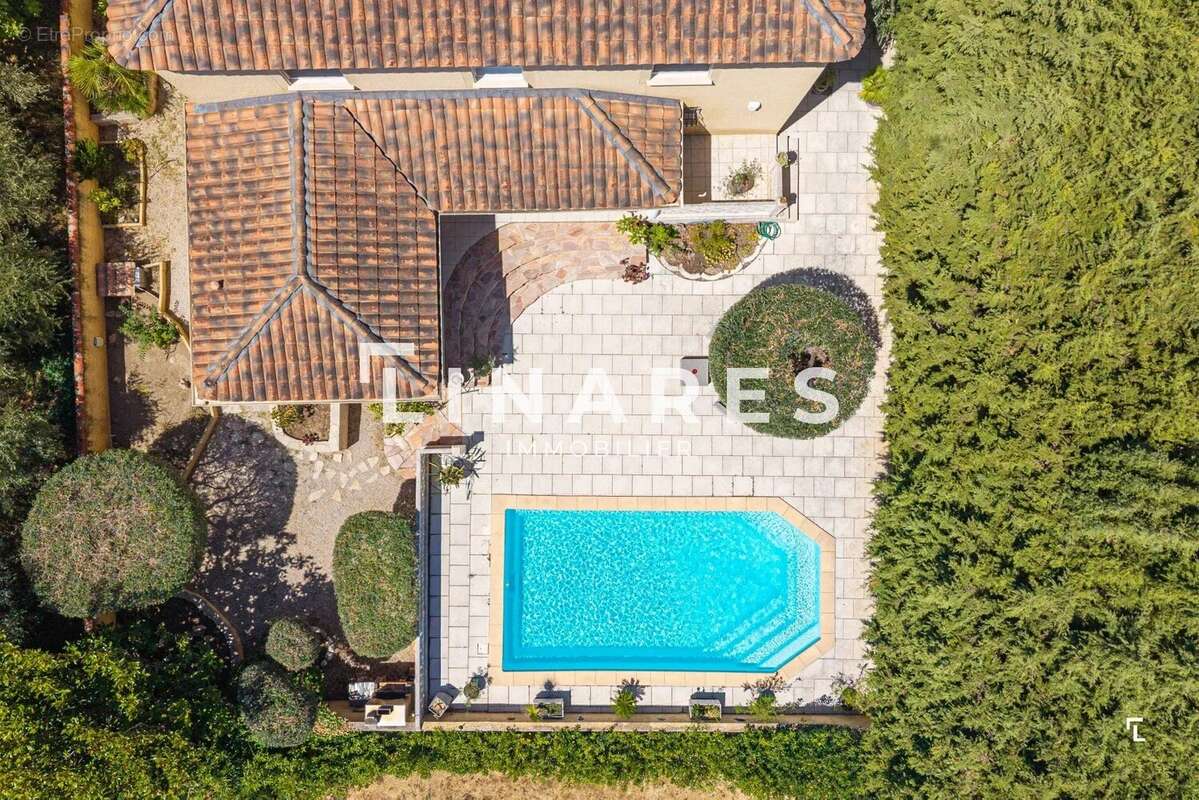 LA GRACIEUSE - Villa T4 de 165m² - Piscine - Parcelle 604m² - 13013 La Batarelle - photo 2