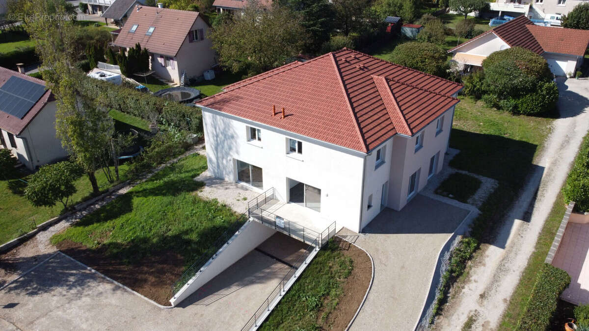 Appartement à SAINT-VIT