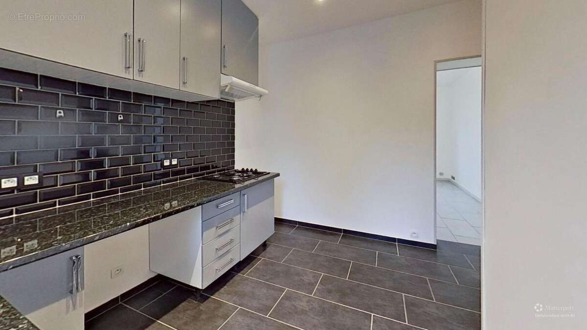 Appartement Deuil La Barre - Studio - 24.31m2 avec local à aménager de 15,50m² - photo 4