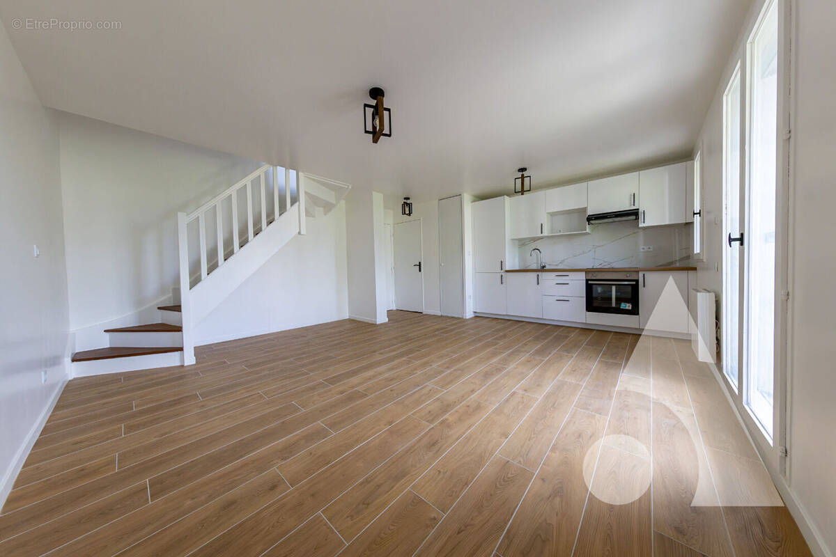 Appartement à EVRY