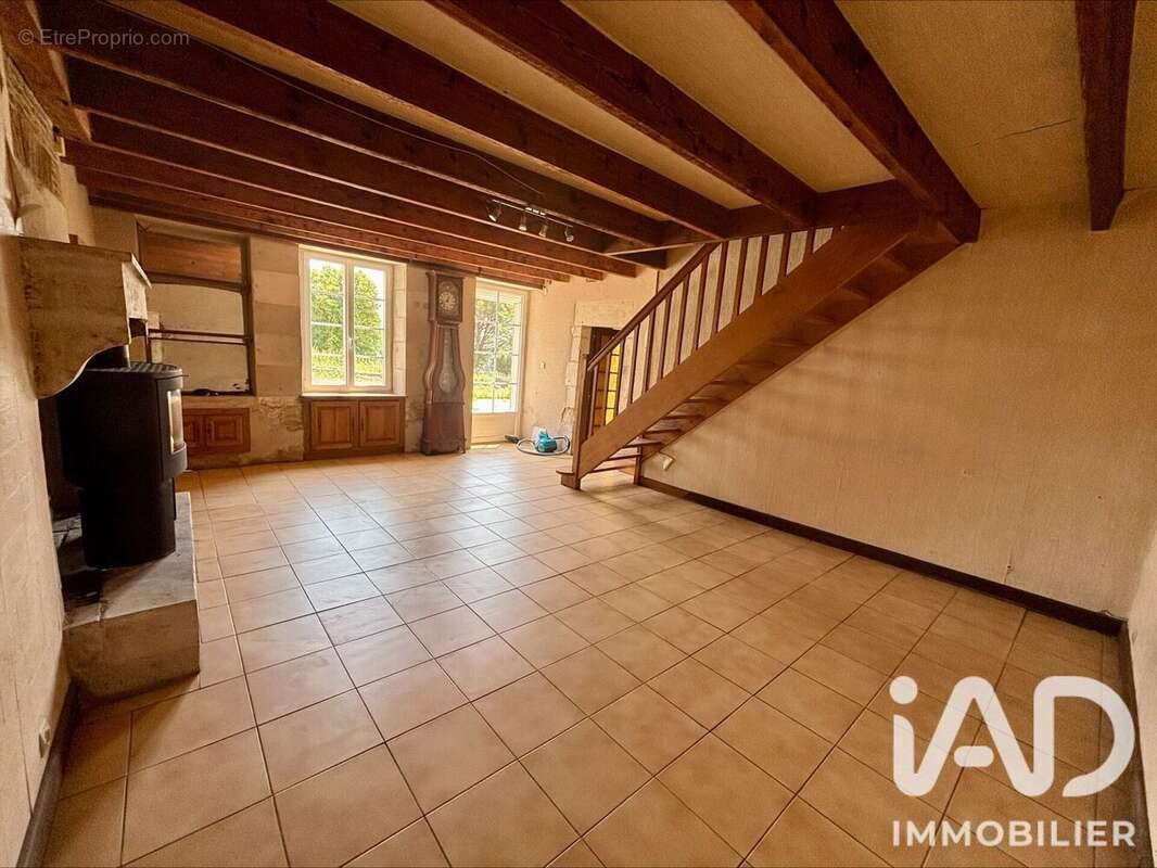 Maison 149 m² à Allonne  - photo 6