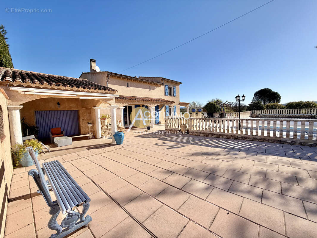 Maison à CARCES