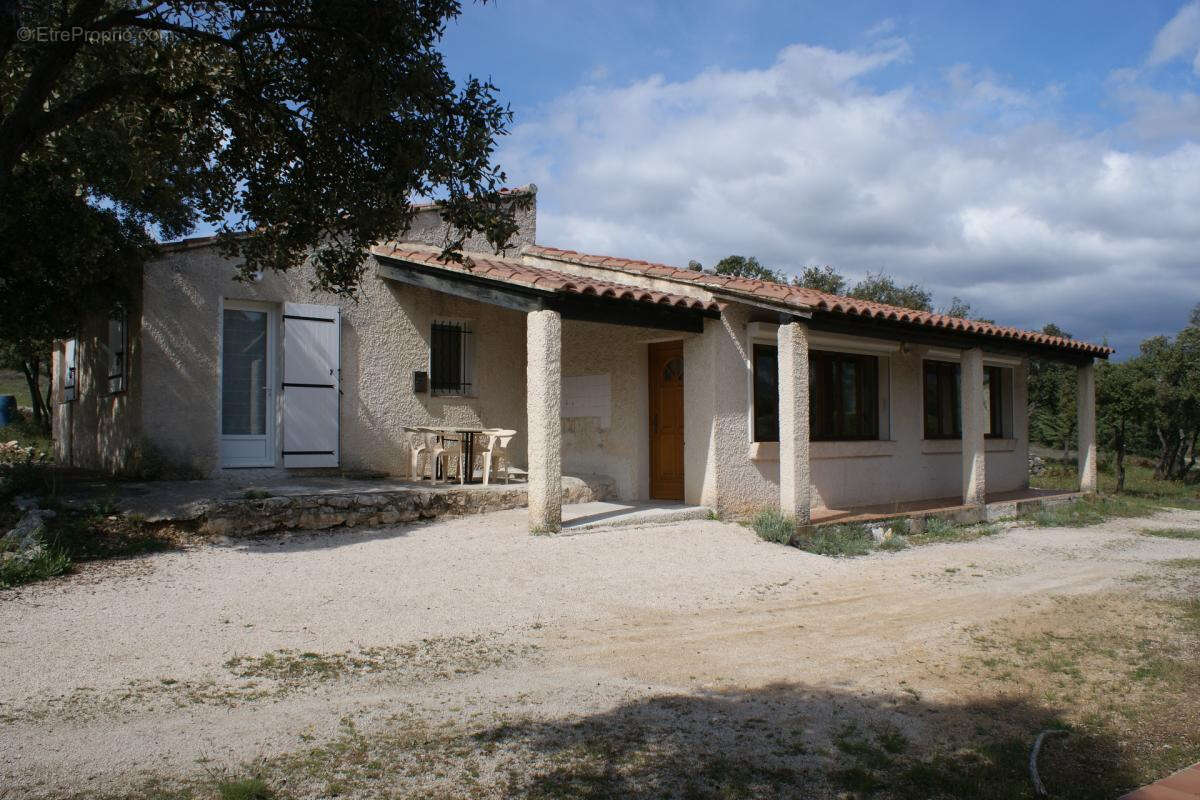 Maison à MALAUCENE