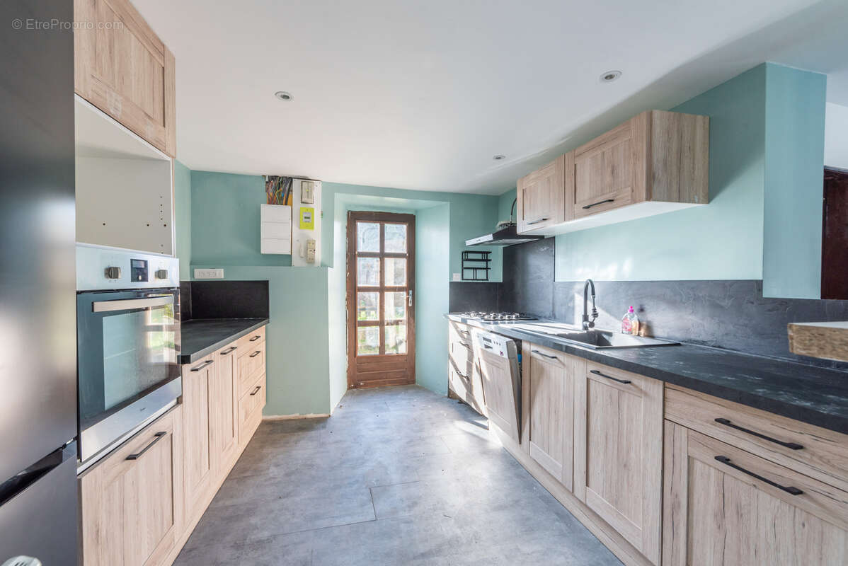 Maison à SAINT-GERMAIN-LAPRADE