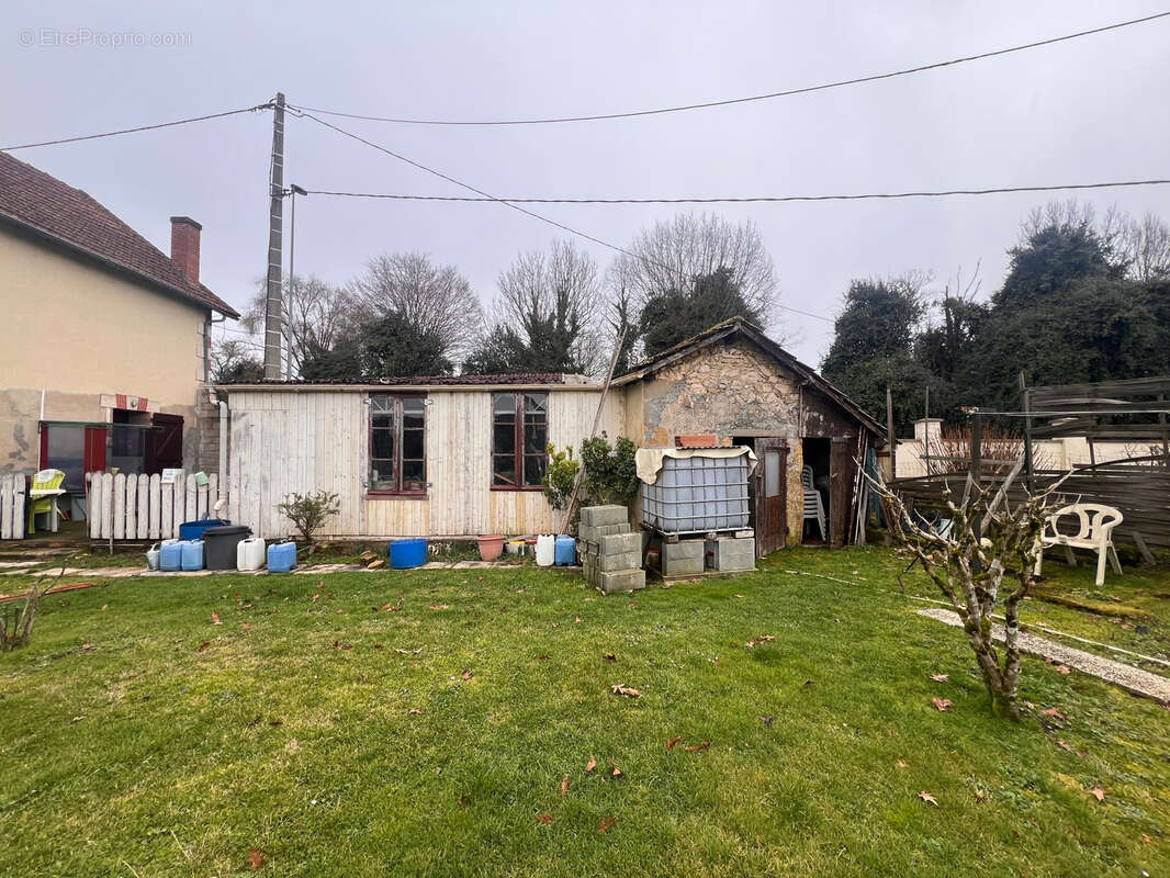 Maison à SAINT-CYPRIEN