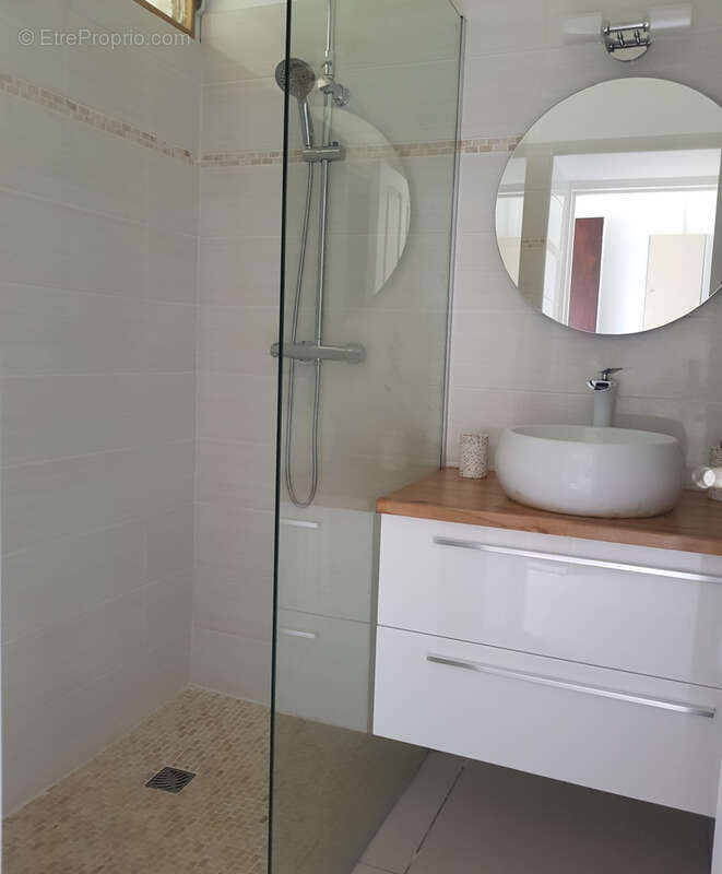 Appartement à LE GOSIER