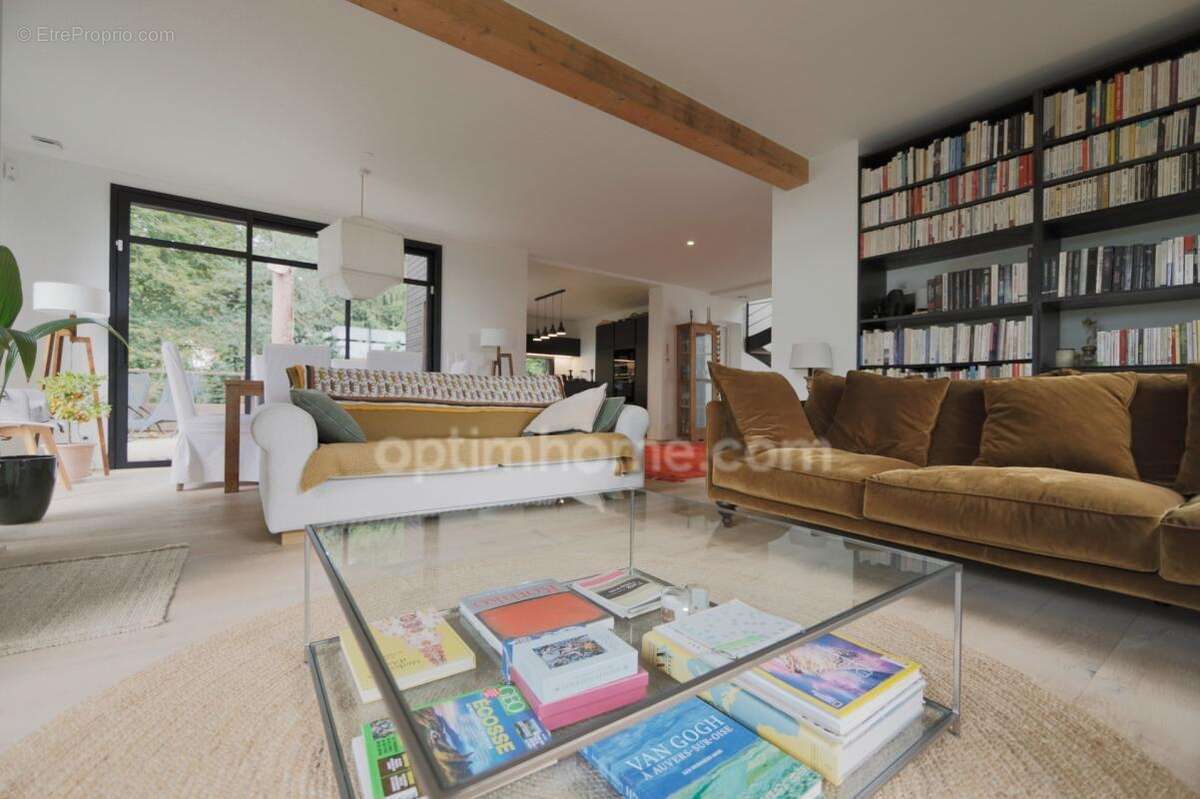 Proche L'ISLE-ADAM (95) - Maison d'architecte d'exception au coeur d'un écrin de verdure - photo 6