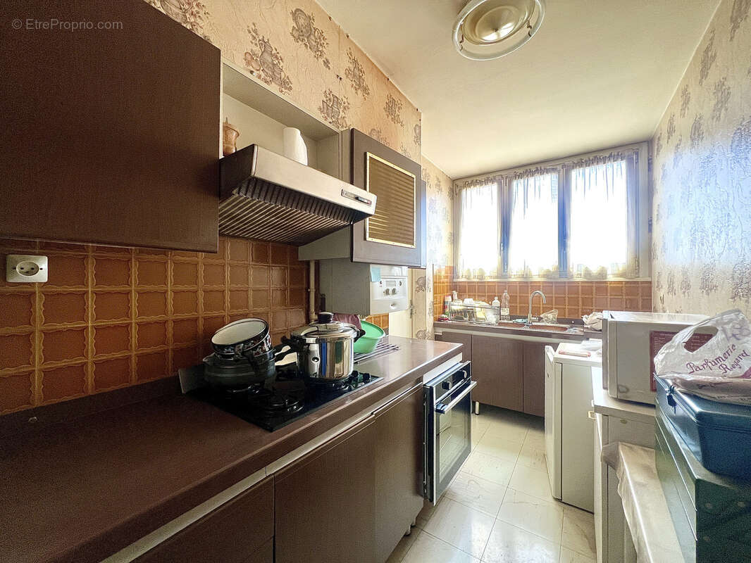Appartement à MARSEILLE-13E