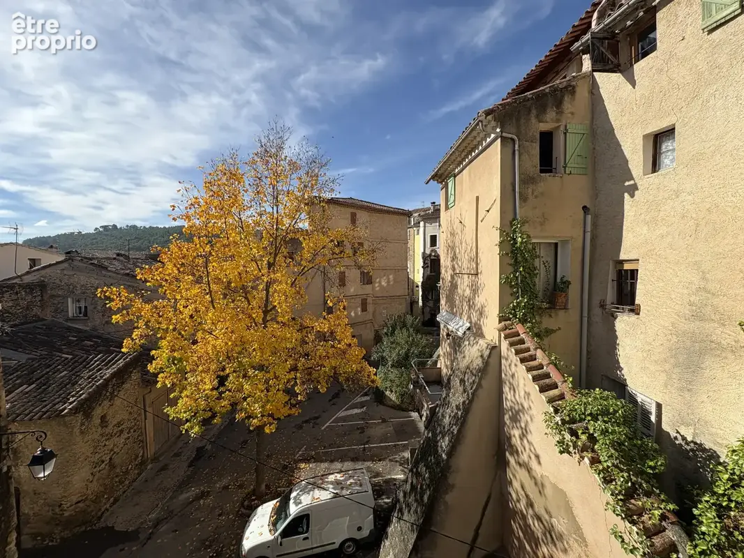 Photo Maison à Cotignac au prix de 158 000€