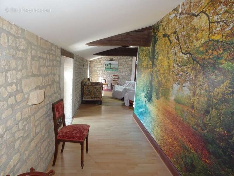 Maison à HIERSAC