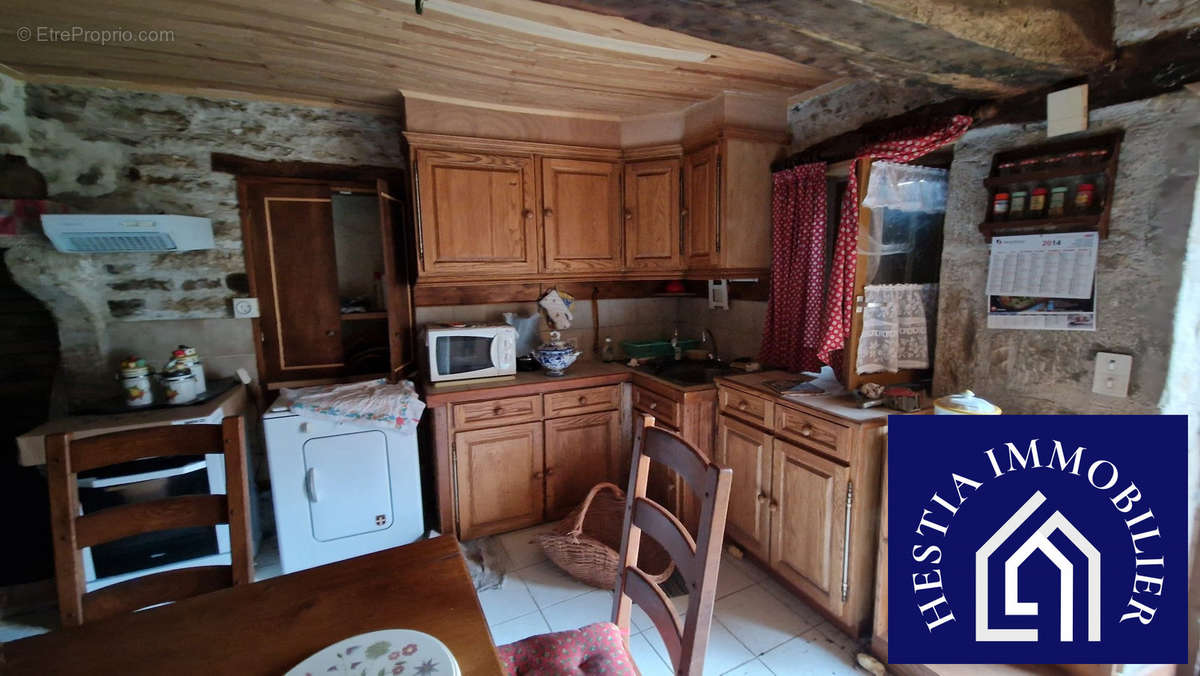 Maison à MASSINGY-LES-SEMUR