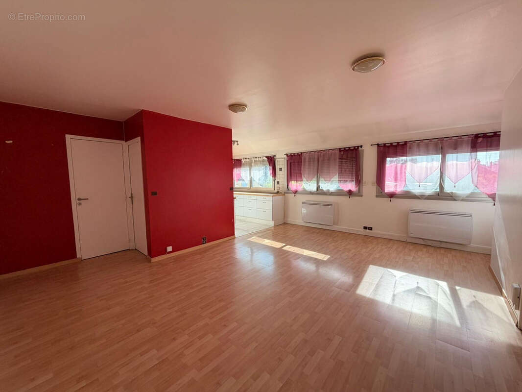 Appartement à ARPAJON